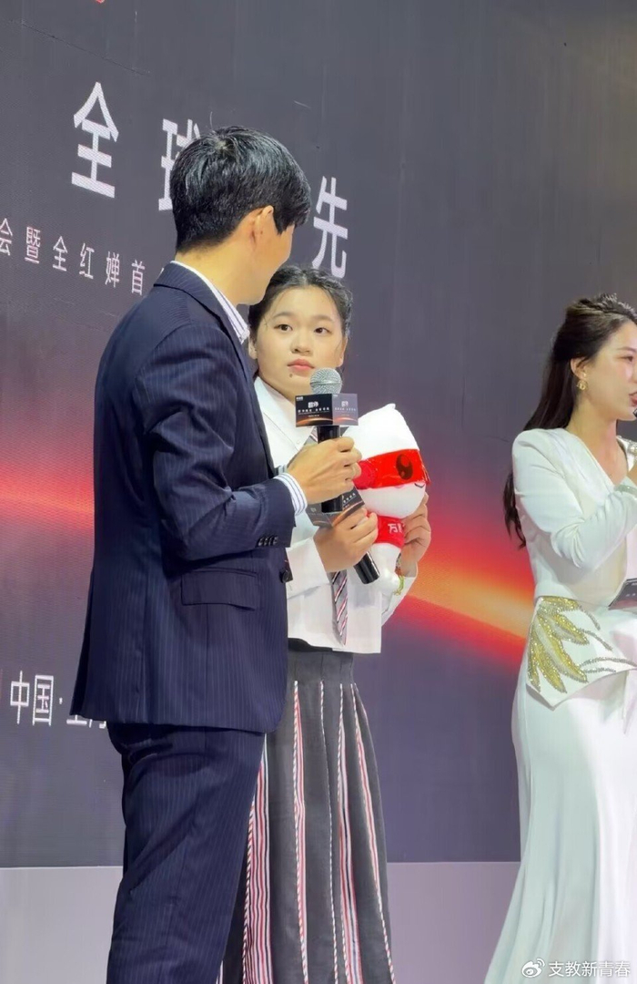 世界杯直播app官方下载入口-全红婵已报警,疑似现役/退役跳水运动员、裁判等人参与其中|体重|国家体育总局游泳运动管理中心|中国国家体育总局|刘翔|体育_新浪体育_新浪新闻